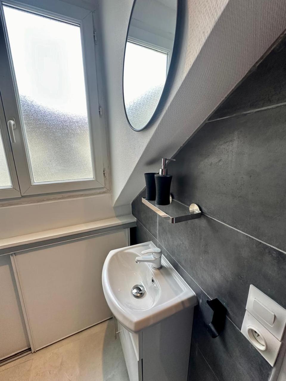 Cosy Au Centre De Louvre Et Madeleine *