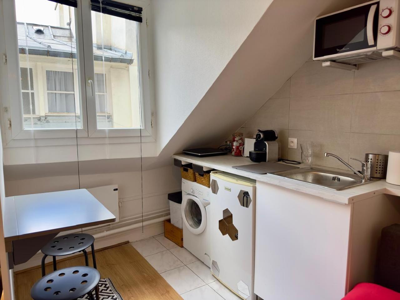 Appartamento Cosy Au Centre De Louvre Et Madeleine